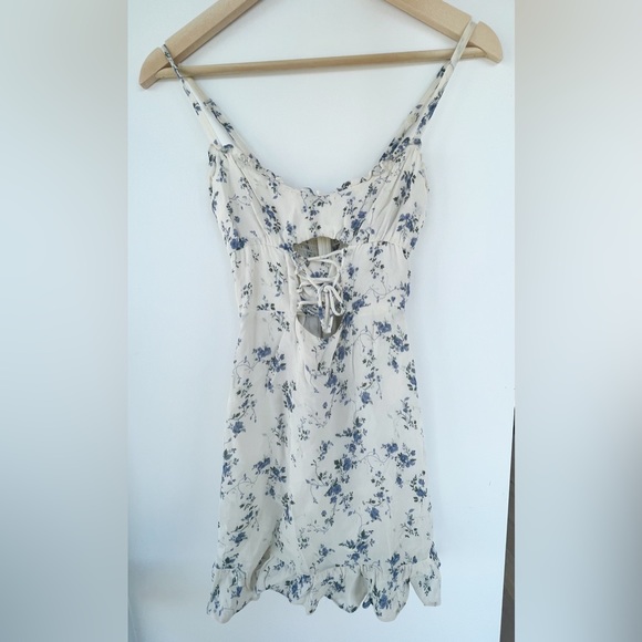 The Reformation Frannie Mini Dress in Madeline - Lace Up Floral White Blue Dress - Picture 3 of 6